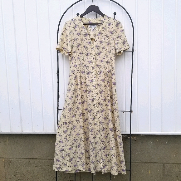 Athéa Dresses & Skirts - Arthea vintage short sleeve floral maxi dress 6